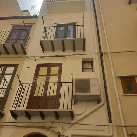 Cicci's House Cefalù
